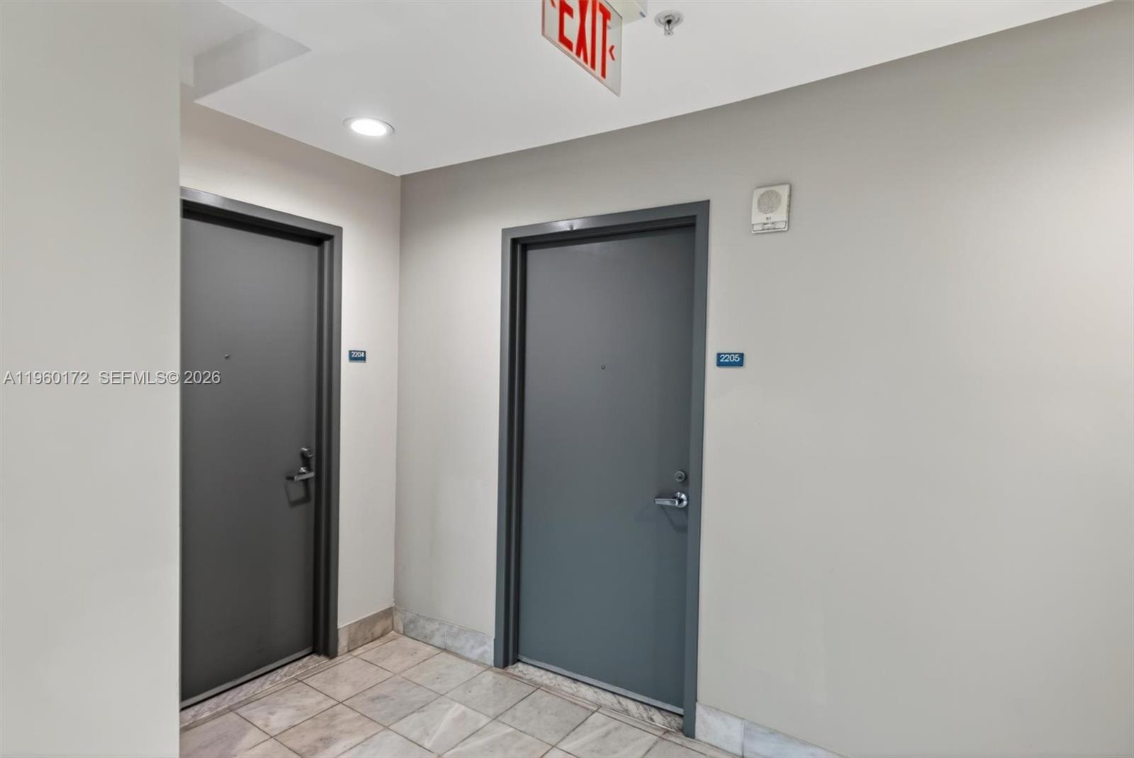 image Blue on the Bay46