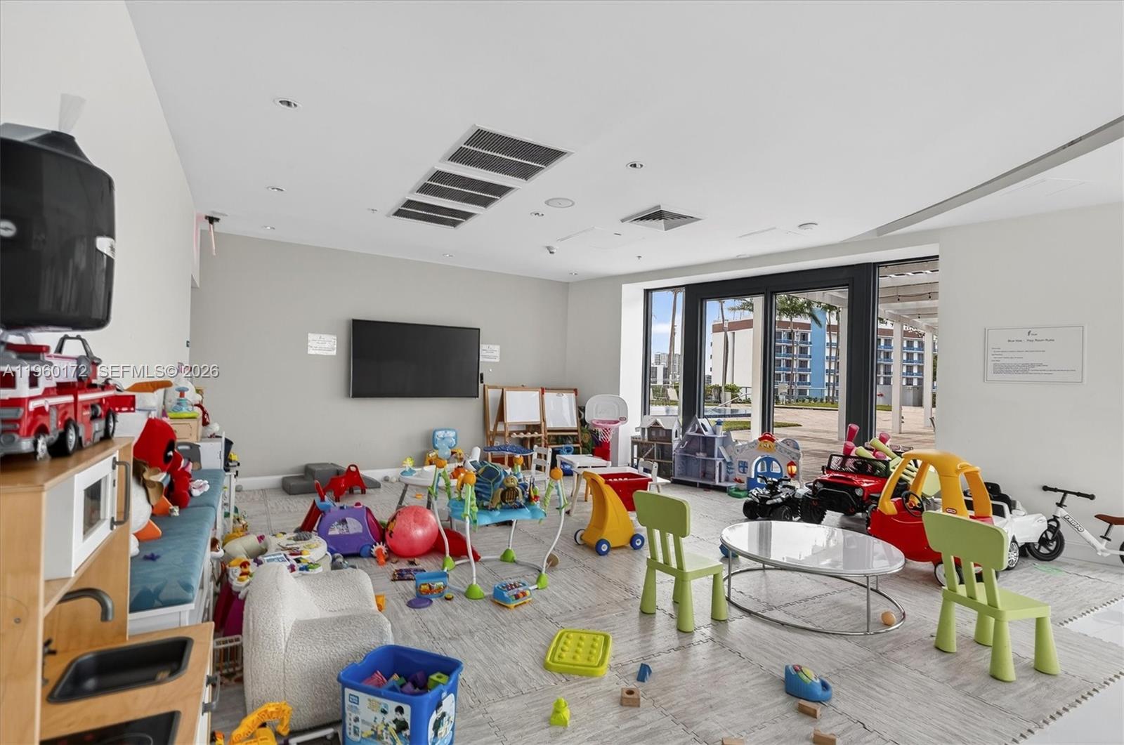 image Blue on the Bay60