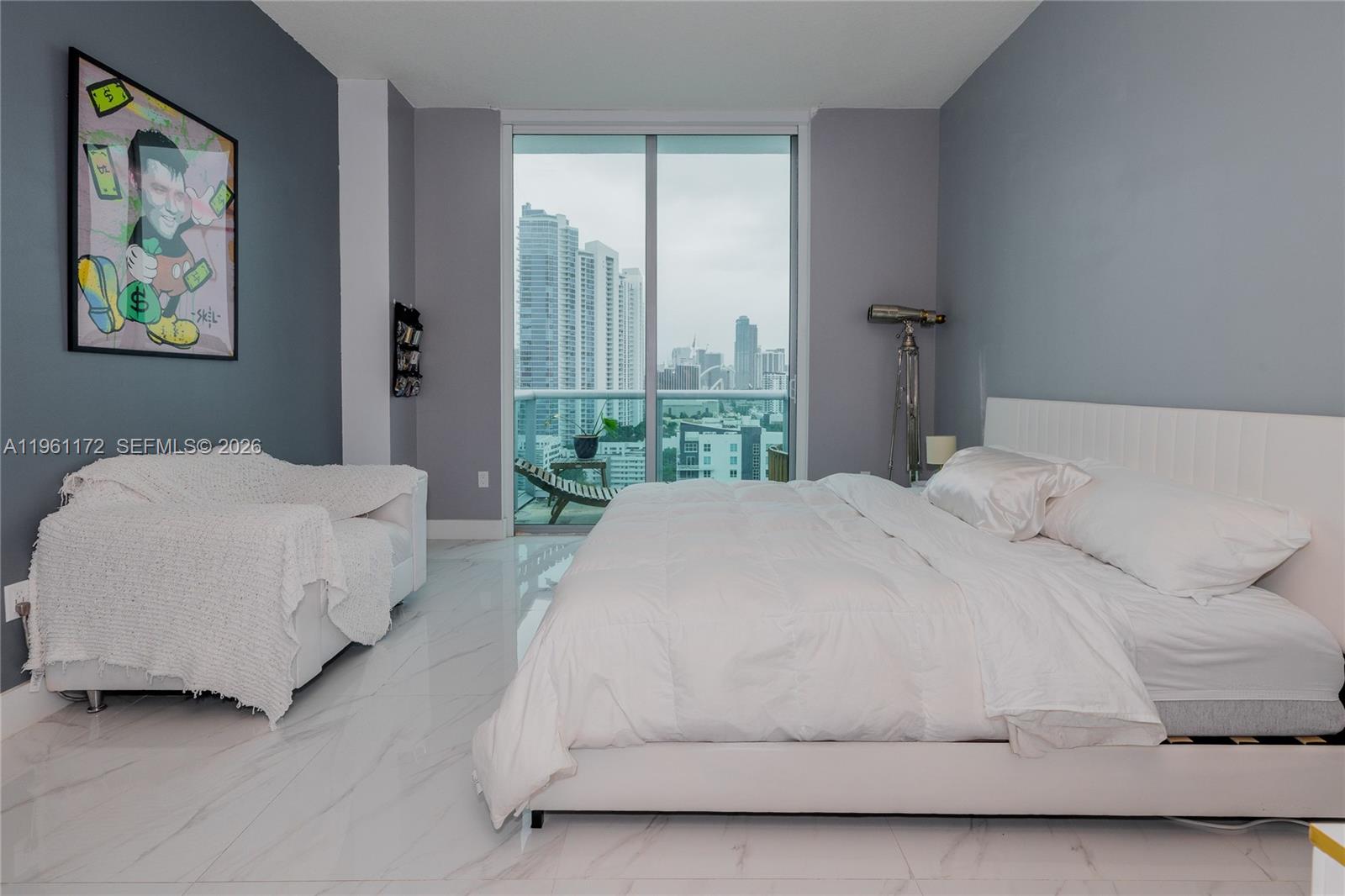 image Gallery Art Condos15