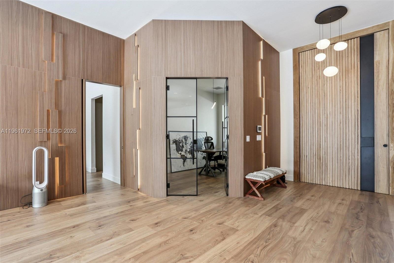 12100 NW 21st Ct Plantation, FL 33323