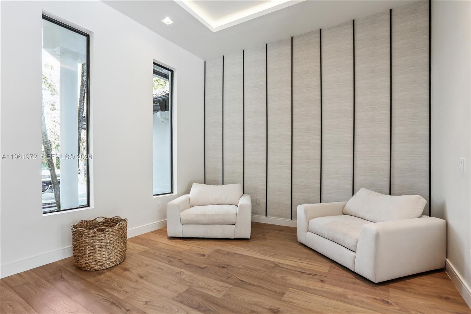 12100 NW 21st Ct Plantation, FL 33323