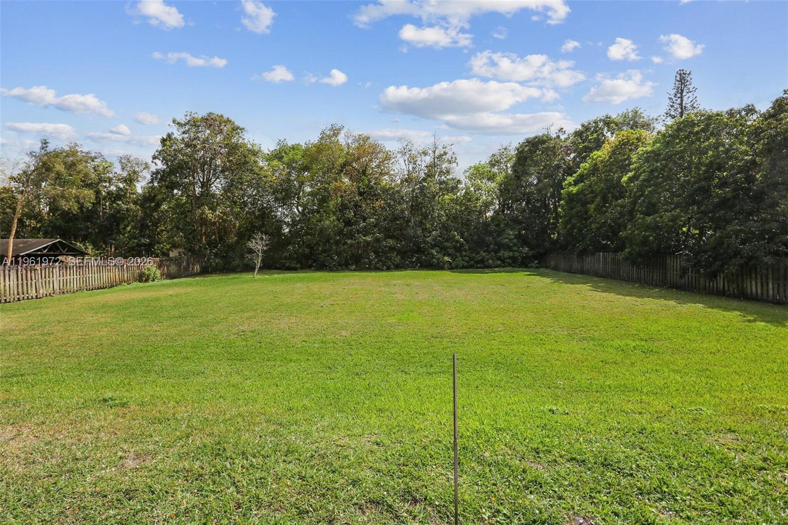 12100 NW 21st Ct Plantation, FL 33323