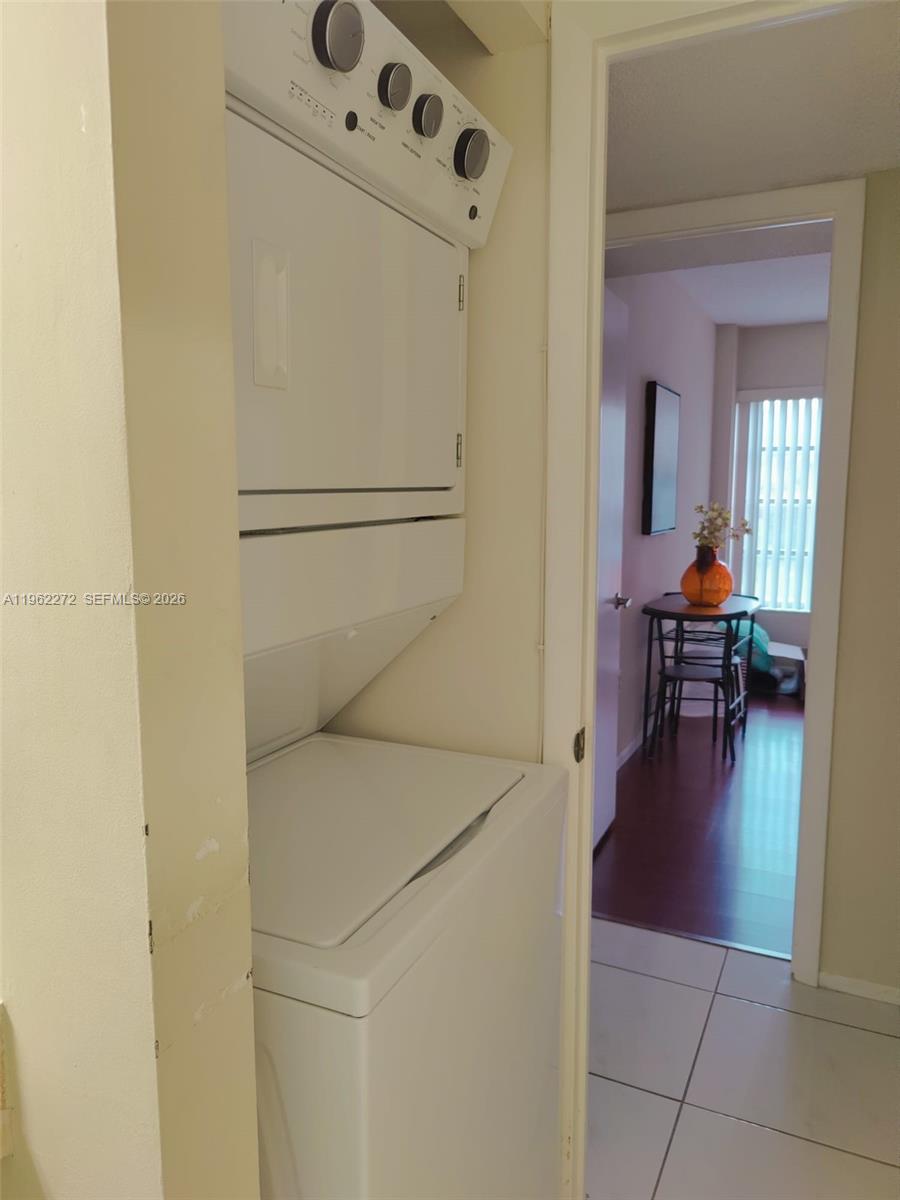 4168 Inverrary Dr #301 Lauderhill, FL 33319