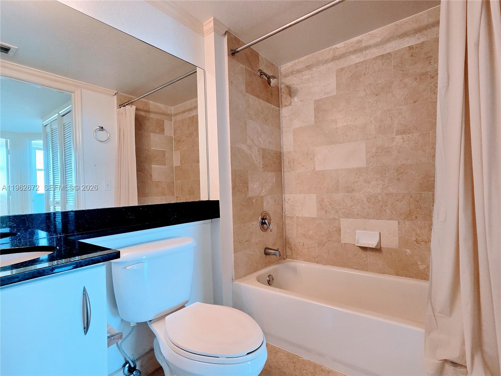 1625 Kennedy Cswy #1207C North Bay Village, FL 33141