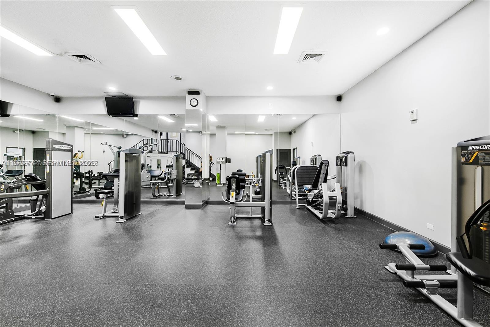 image Winston Towers 20025