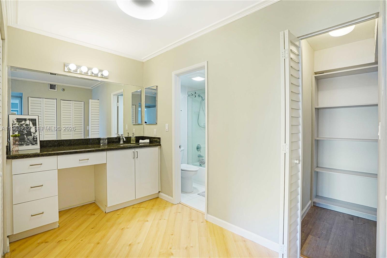 20505 E Country Clb Dr #836 Aventura, FL 33180