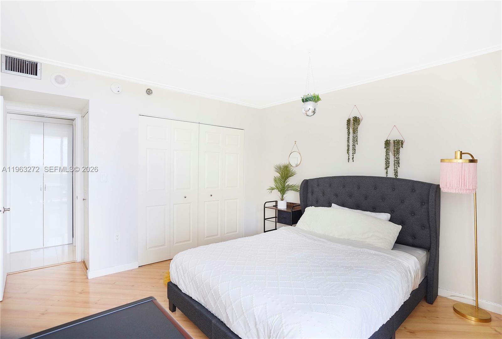 20505 E Country Clb Dr #836 Aventura, FL 33180