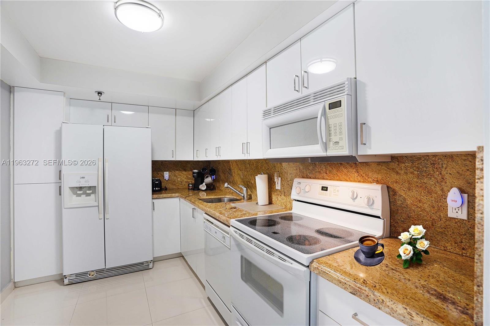 20505 E Country Clb Dr #836 Aventura, FL 33180