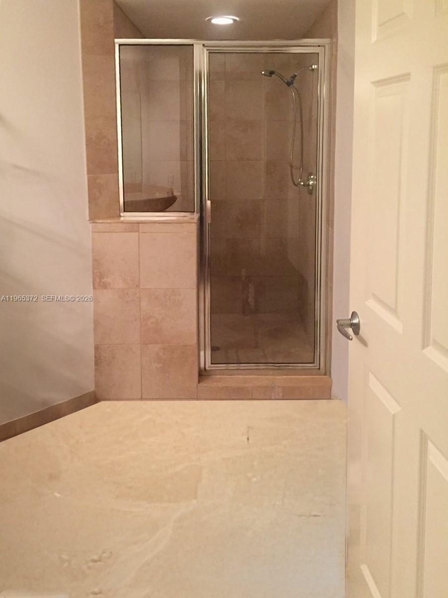 image 55 Merrick Condo5