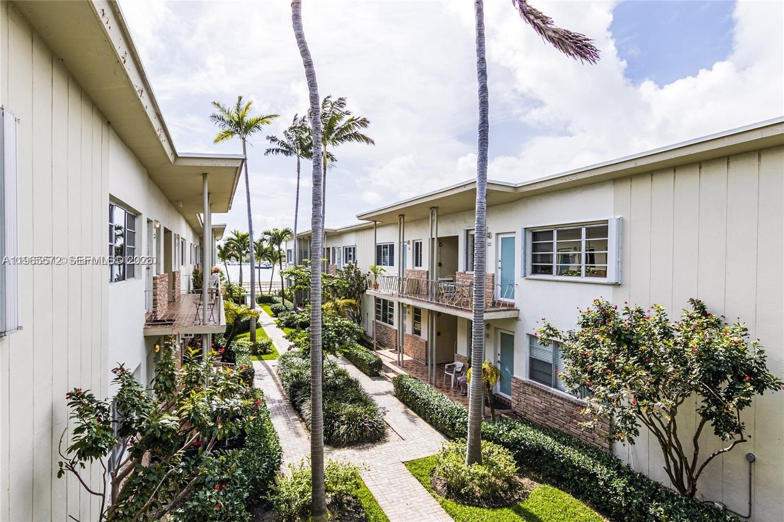 1130 Venetian Way #2B Miami, FL 33139