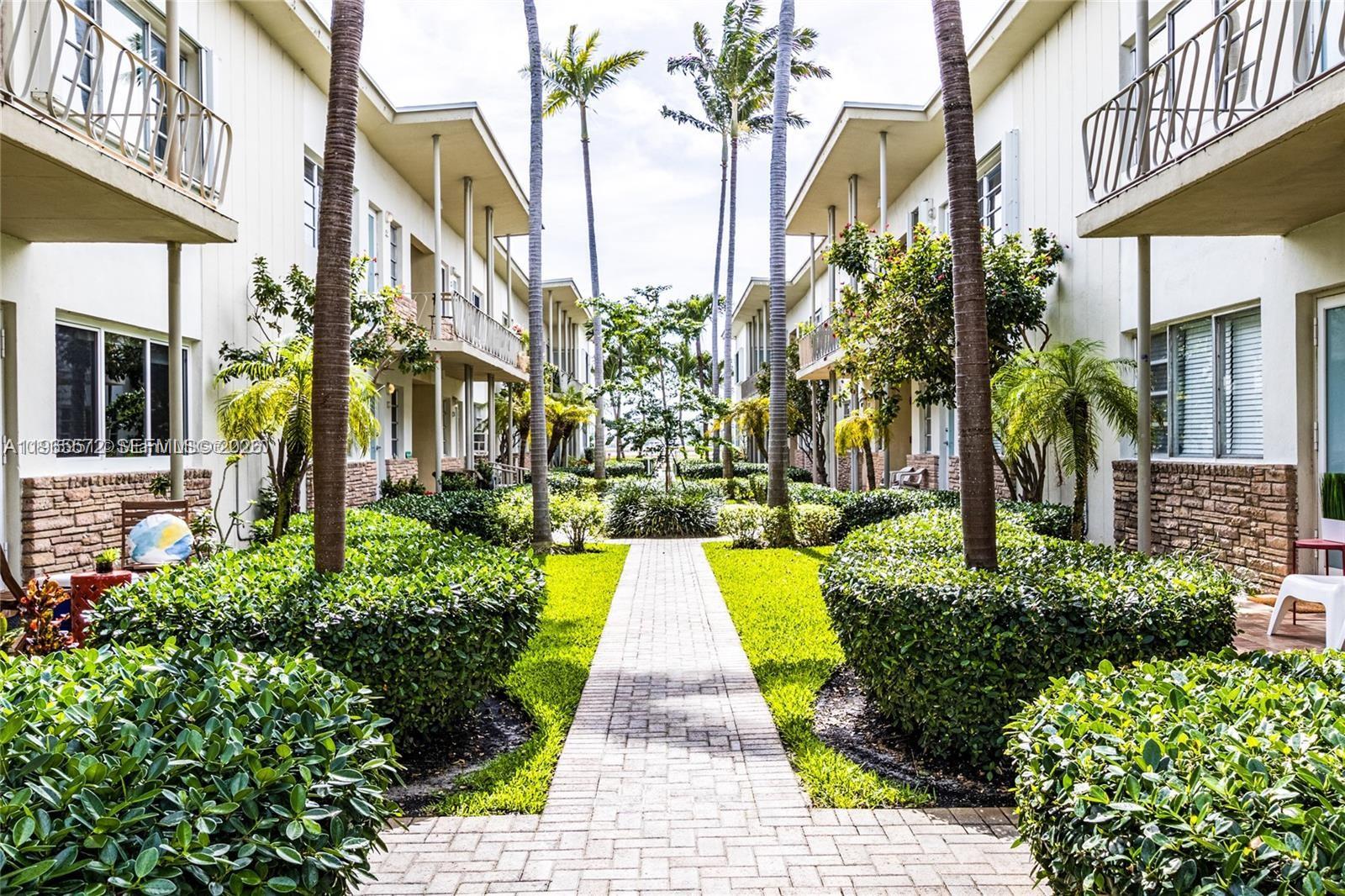 1130 Venetian Way #2B Miami, FL 33139