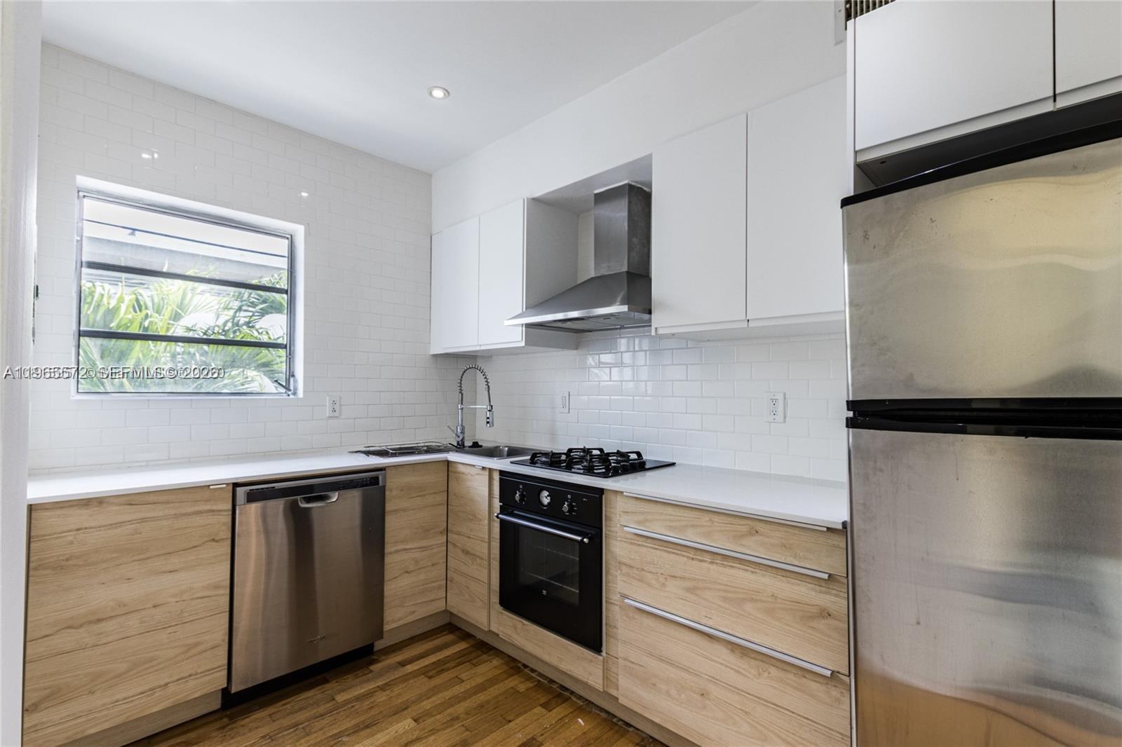 1130 Venetian Way #2B Miami, FL 33139