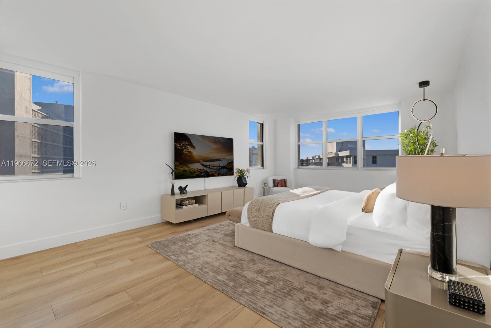 9111 E Bay Hbr Dr #PH-D Bay Harbor Islands, FL 33154