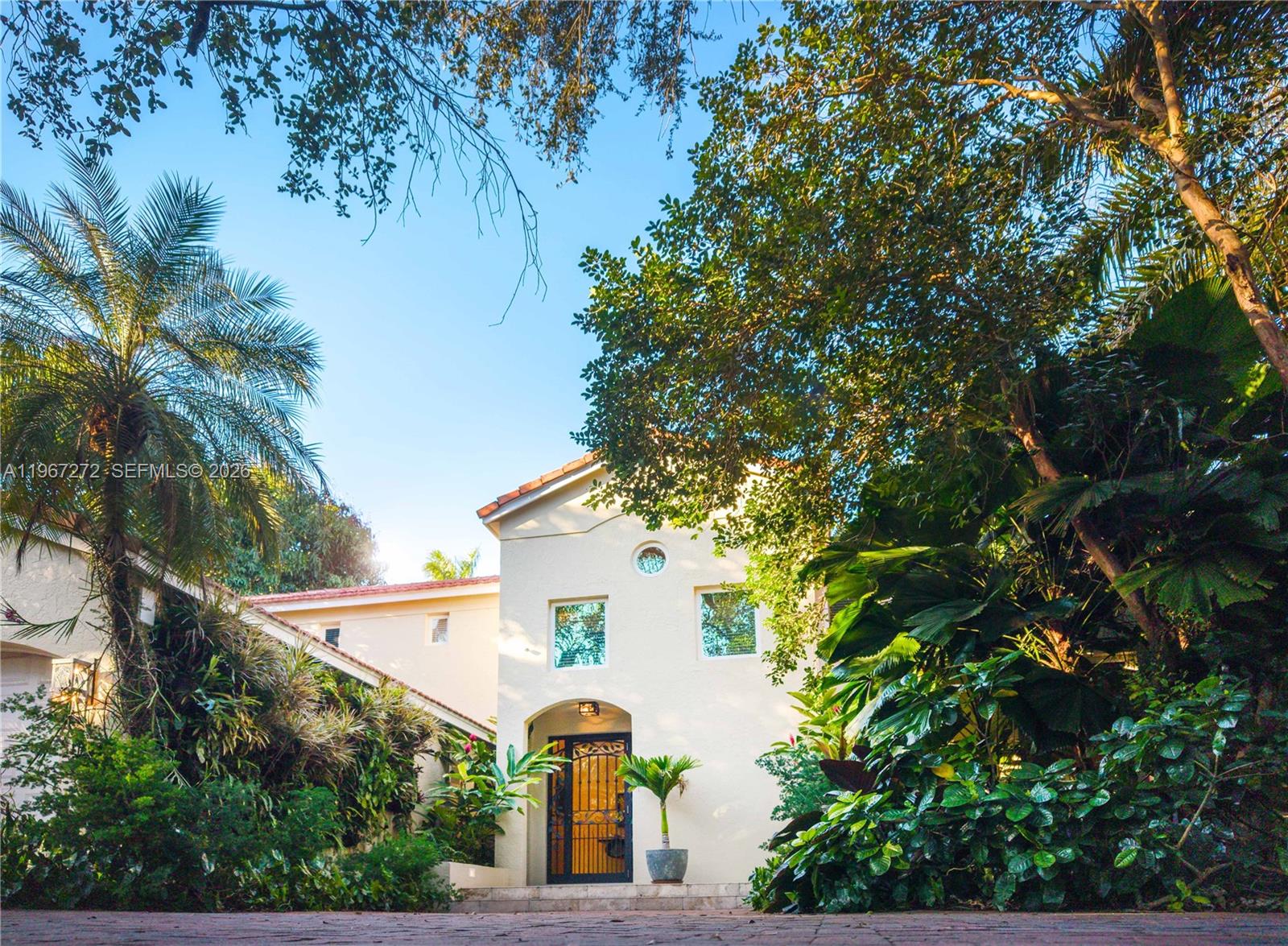 4867 SW 82nd St Miami, FL 33143