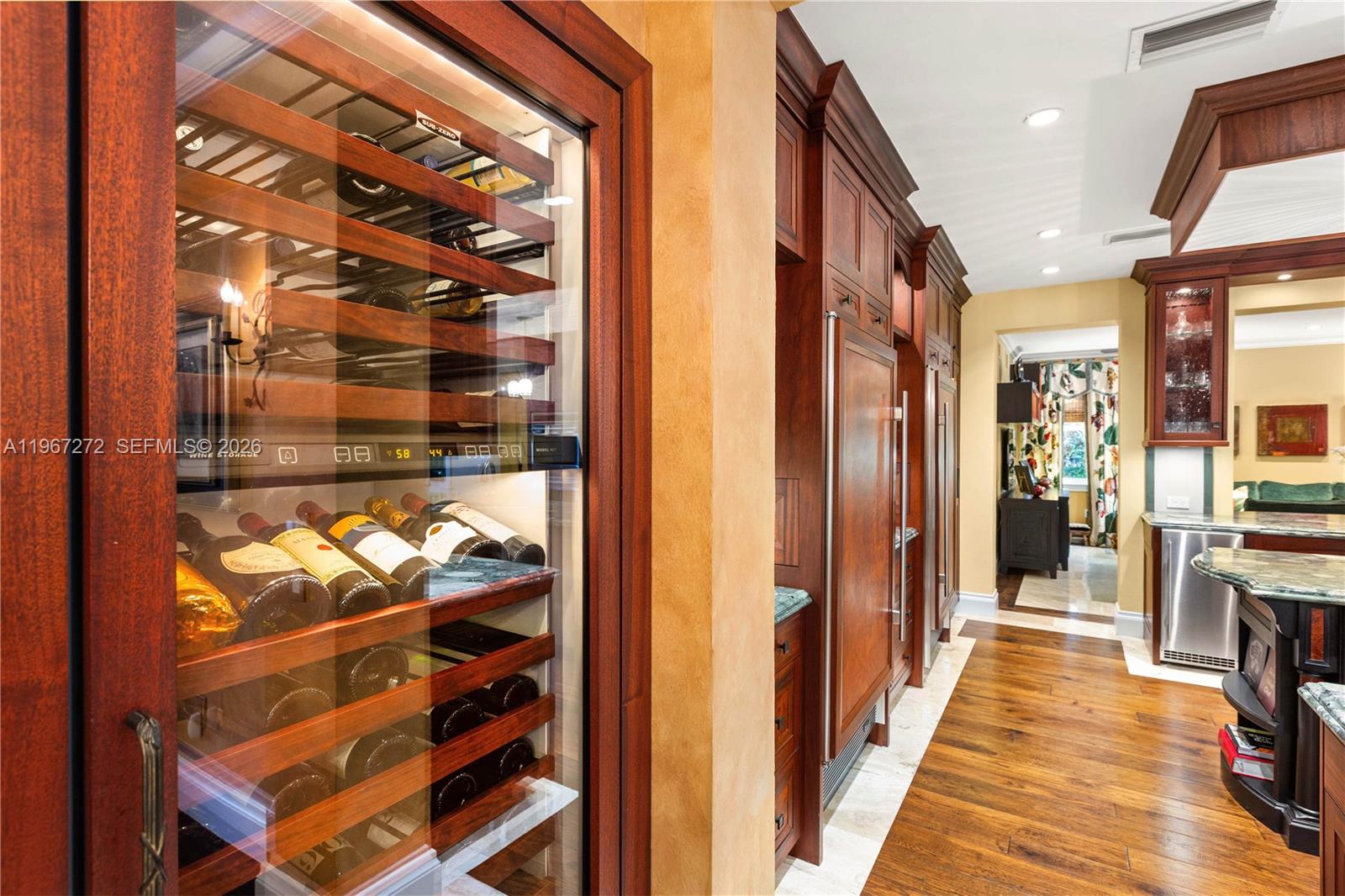 4867 SW 82nd St Miami, FL 33143