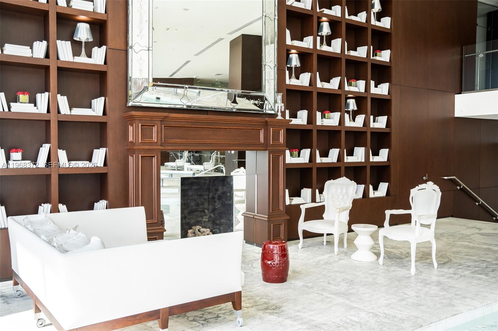 image Icon Brickell II17