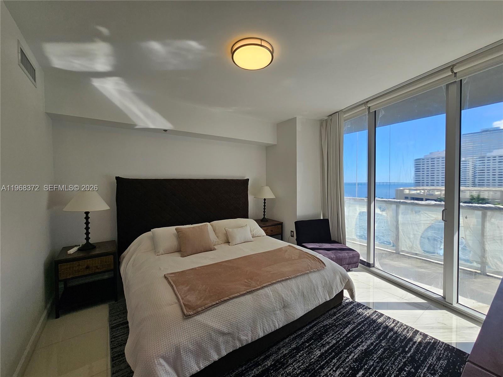 image Icon Brickell II2