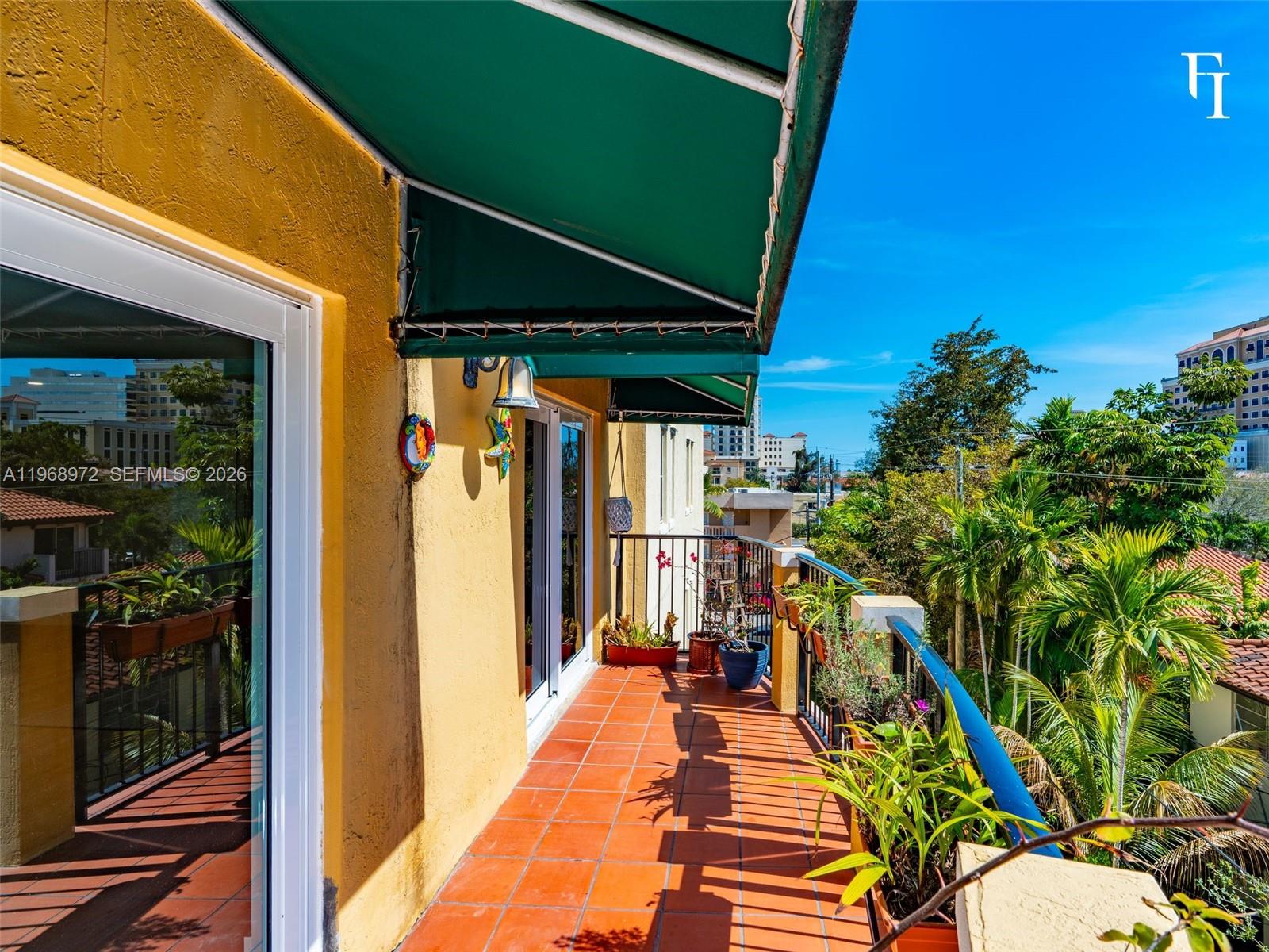 322 Madeira Ave #401 Coral Gables, FL 33134