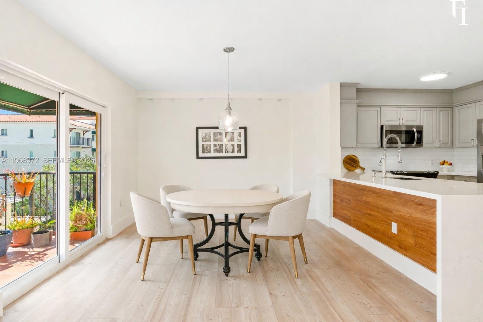 322 Madeira Ave #401 Coral Gables, FL 33134