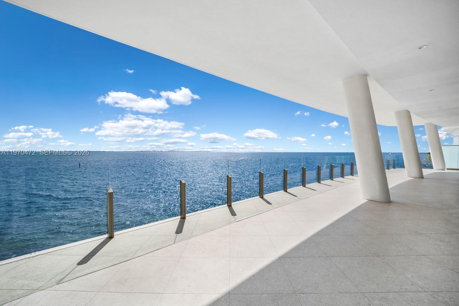 5 Grove Isle Dr #M301 Coconut Grove, FL 33133