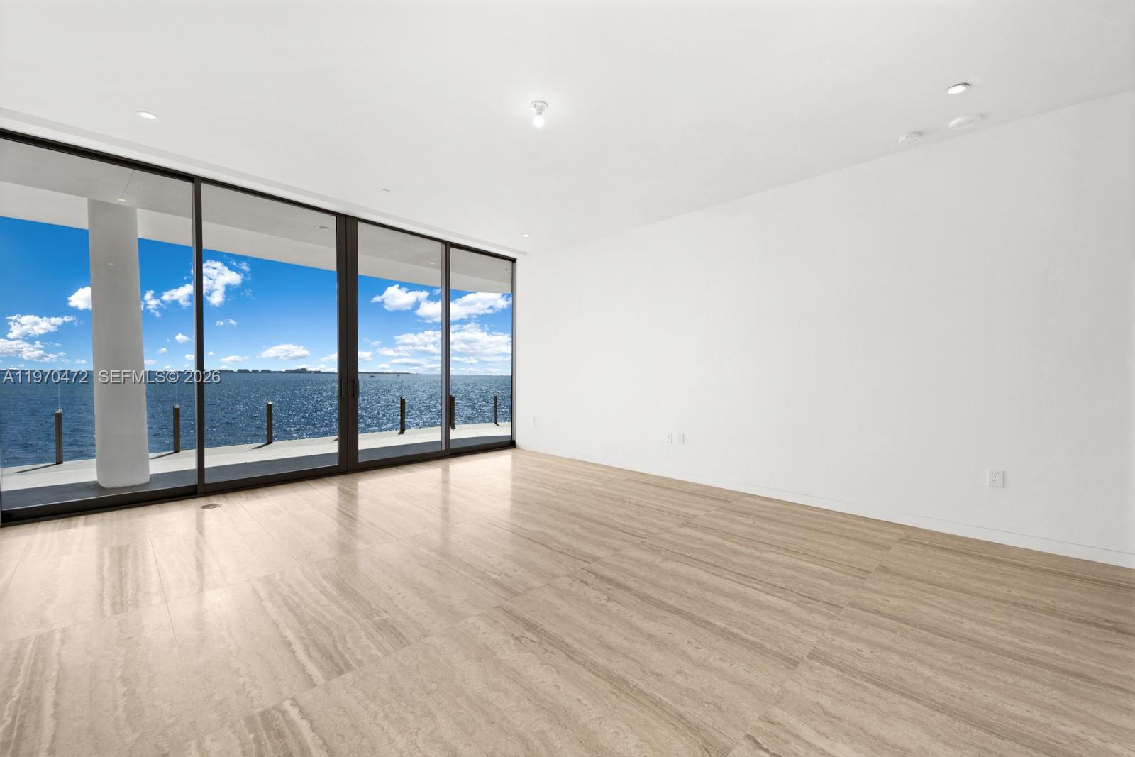 5 Grove Isle Dr #M301 Coconut Grove, FL 33133