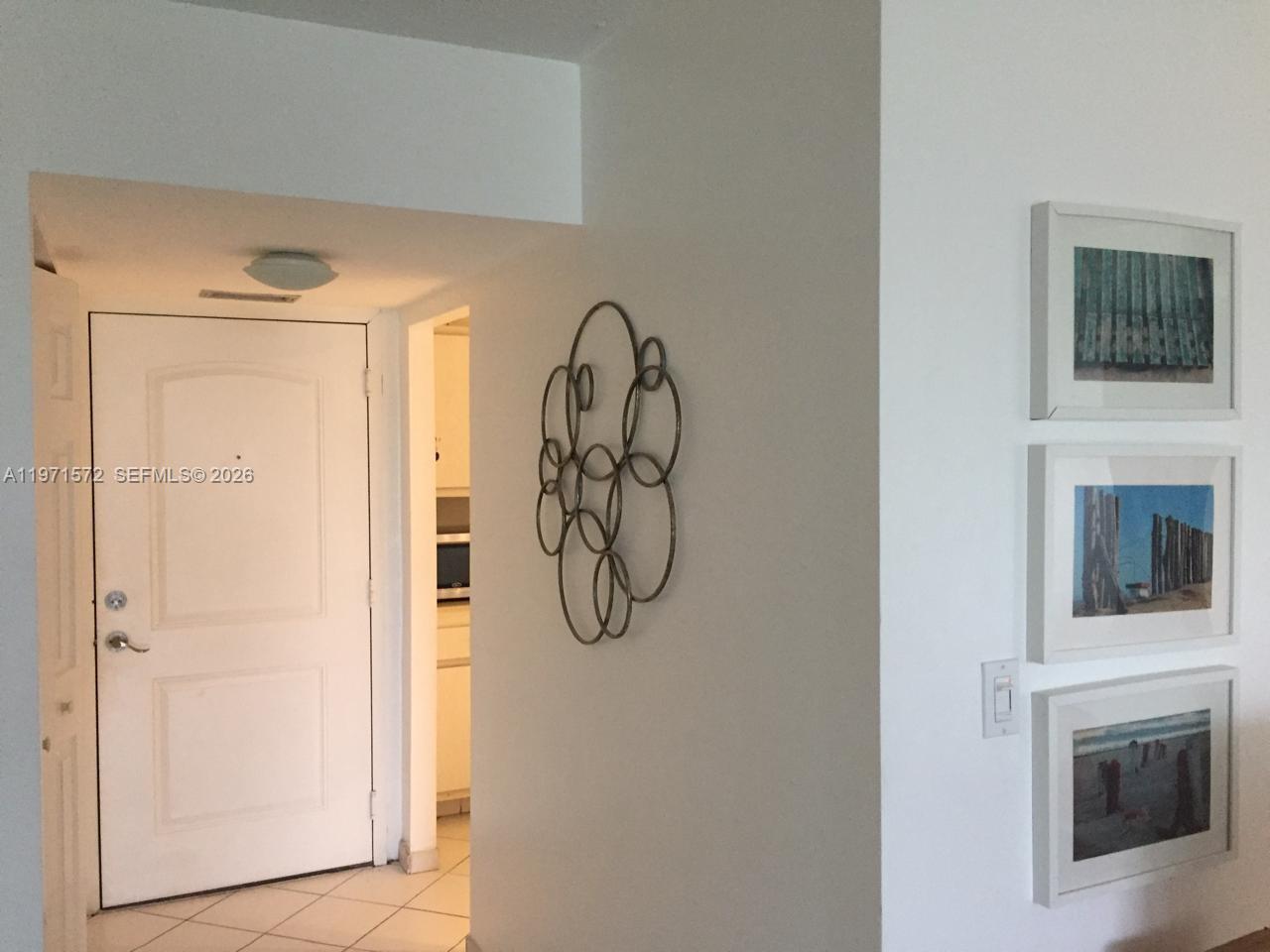 100 Bayview Dr #516 Sunny Isles Beach, FL 33160