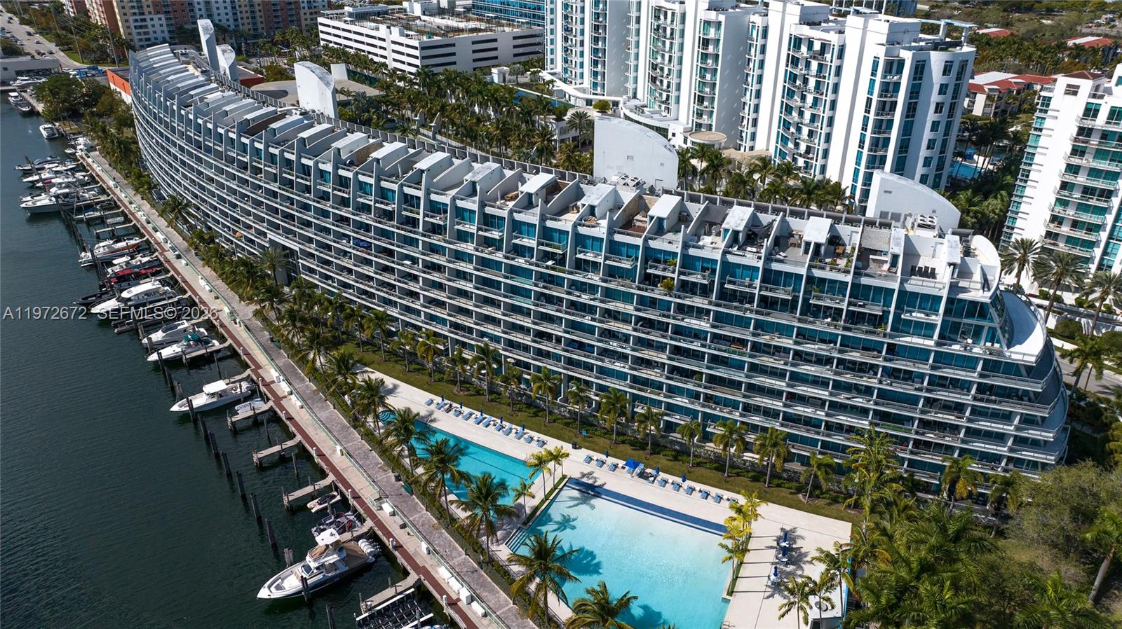 2950 NE 188th St #534 Aventura, FL 33180