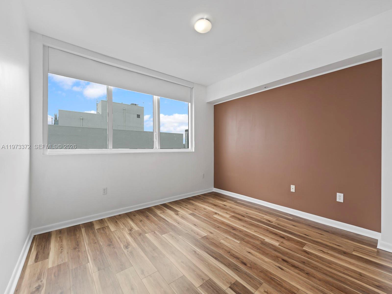 253 NE 2nd St #3108 Miami, FL 33132