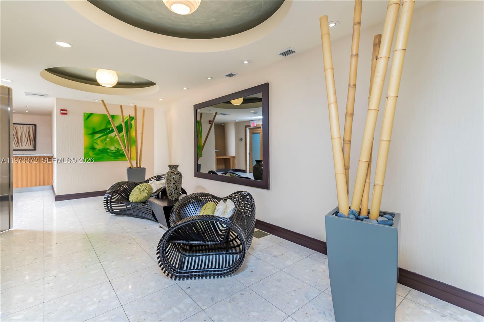 253 NE 2nd St #3108 Miami, FL 33132