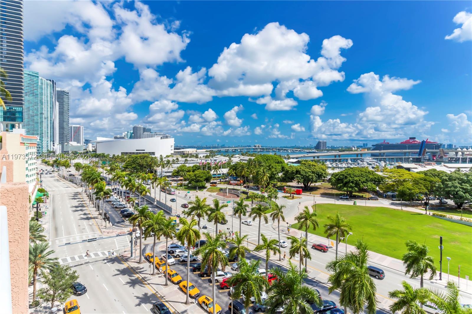 253 NE 2nd St #3108 Miami, FL 33132