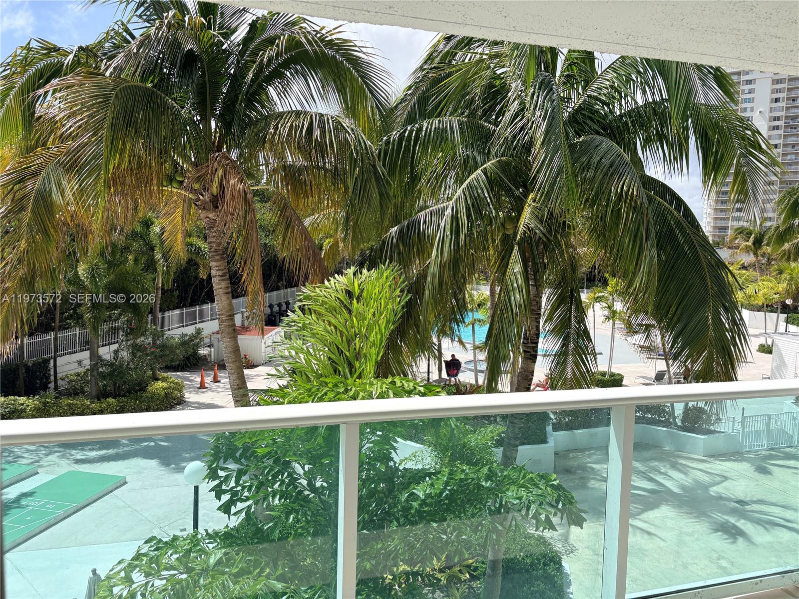 image Arlen House East5