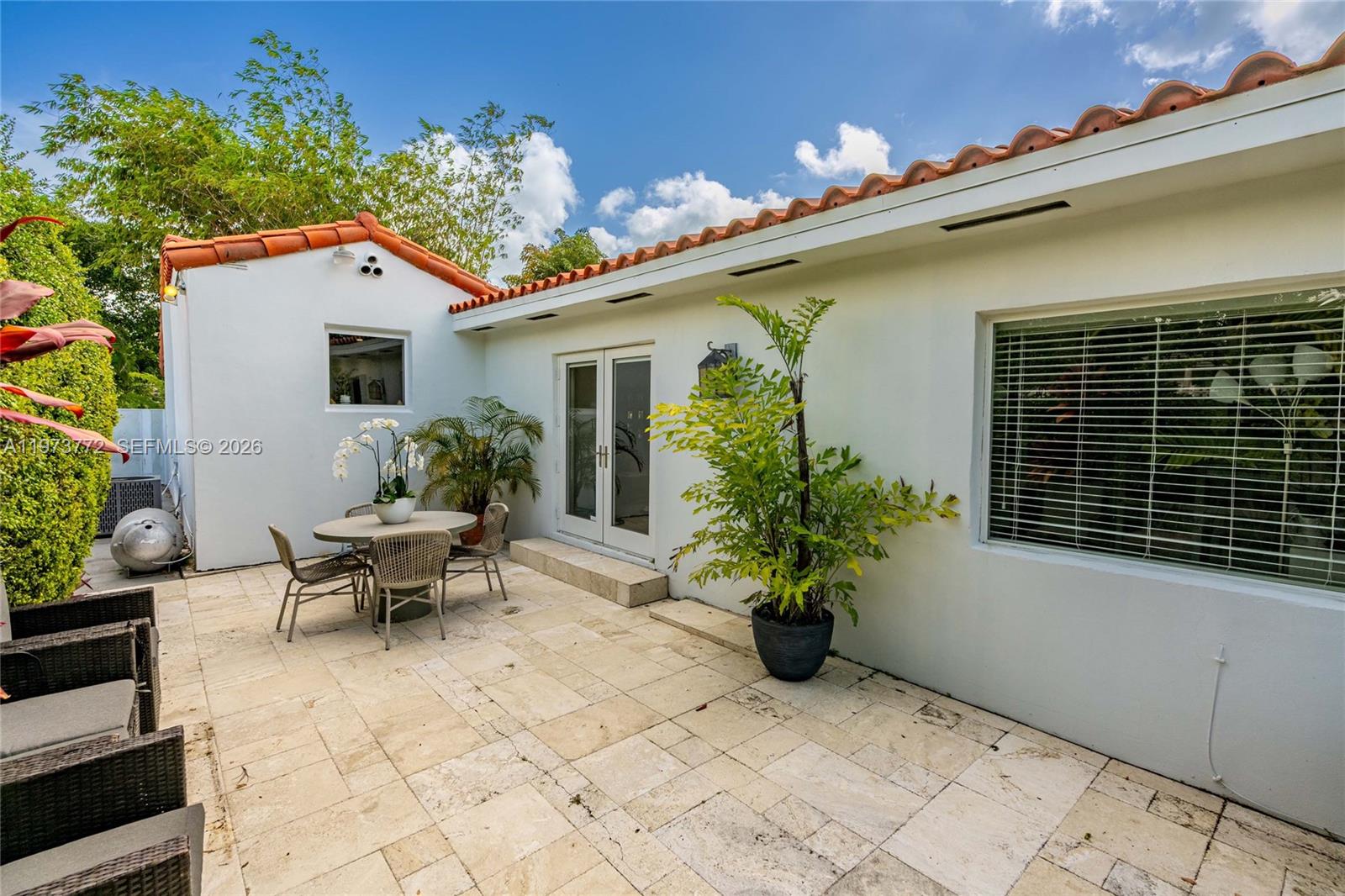 1360 SW 16th St Miami, FL 33145