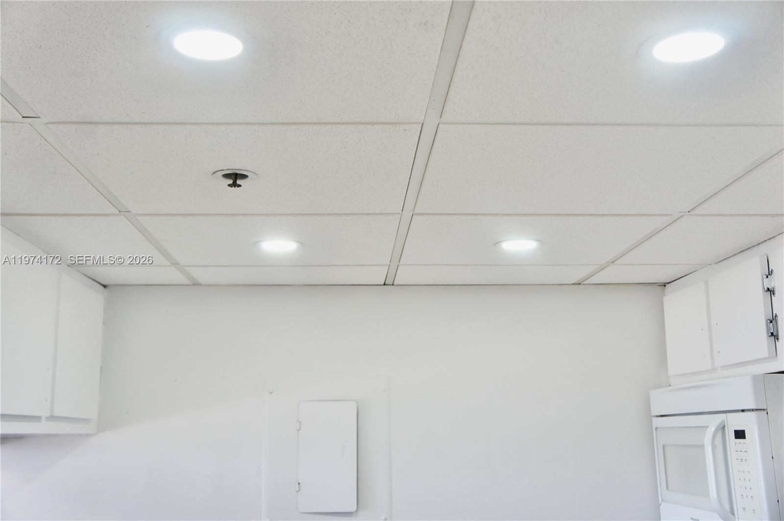 7601 E Treasure Dr #1406 North Bay Village, FL 33141