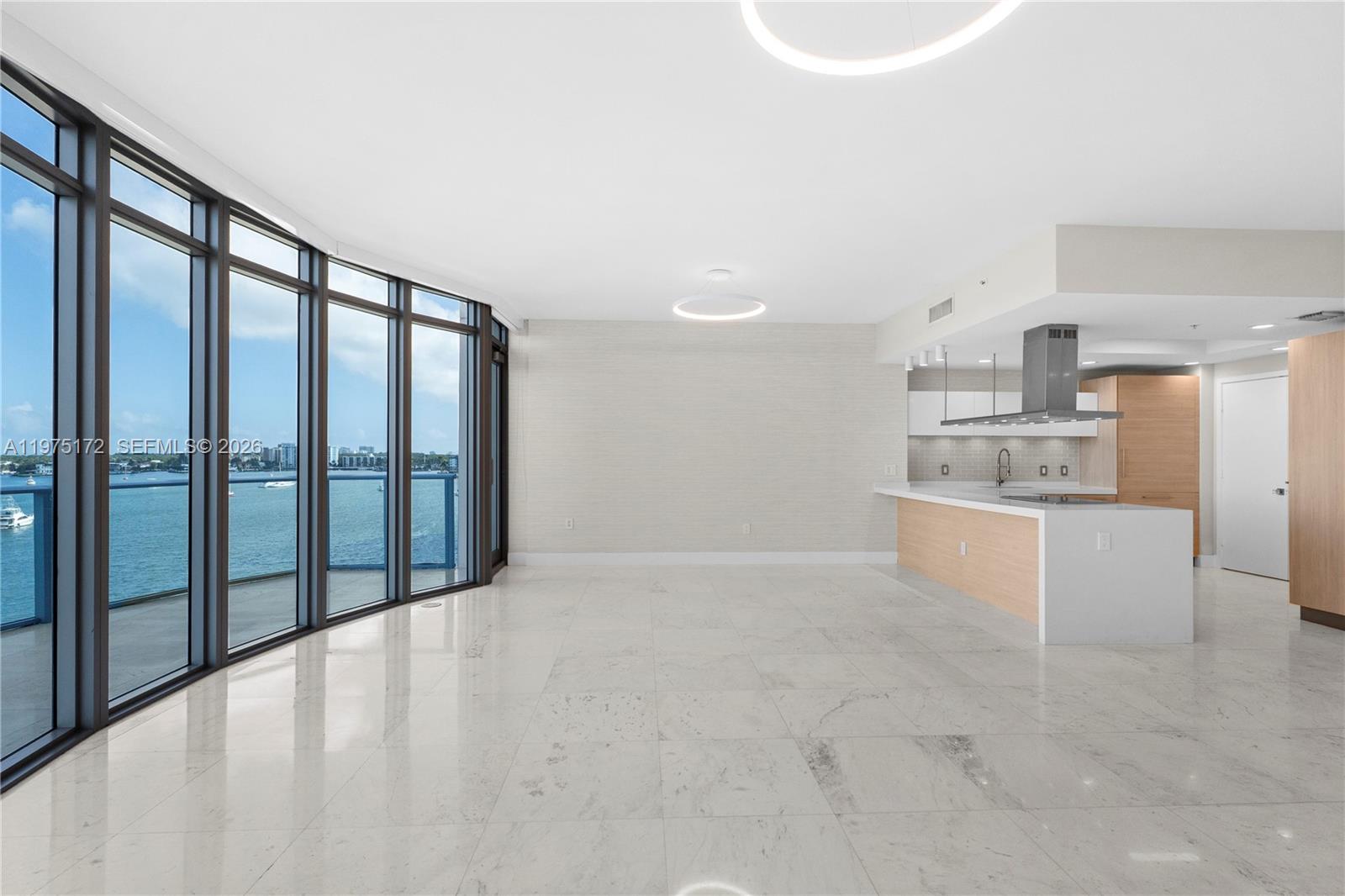 17301 Biscayne Blvd #611 North Miami Beach, FL 33160