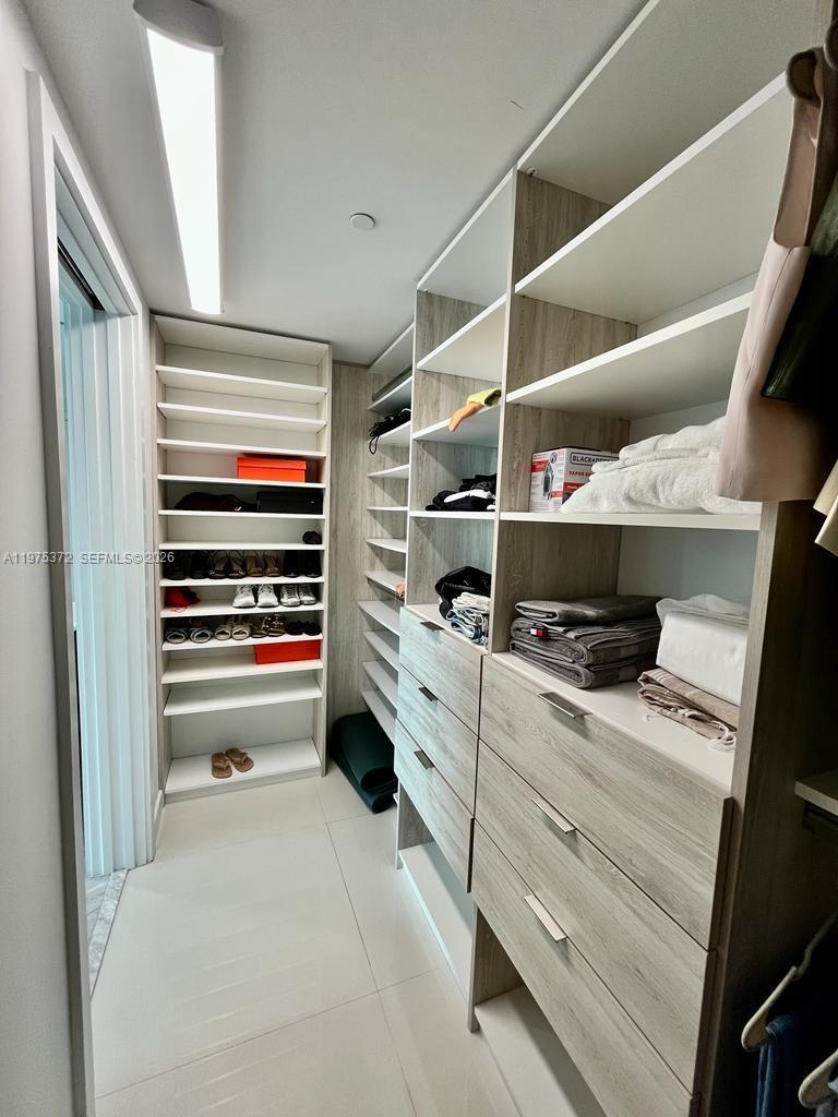 3131 NE 7th Ave #3003 Miami, FL 33137