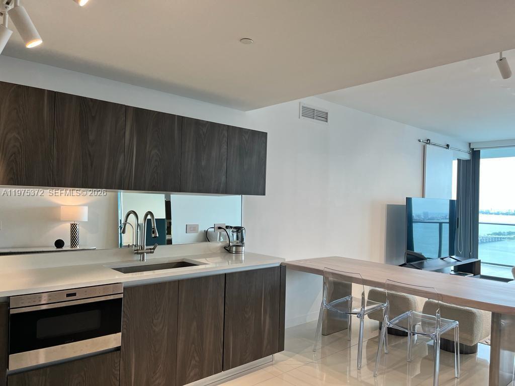 3131 NE 7th Ave #3003 Miami, FL 33137