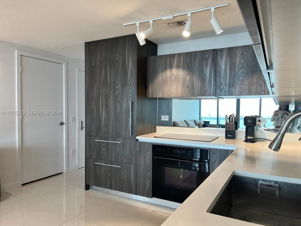 3131 NE 7th Ave #3003 Miami, FL 33137