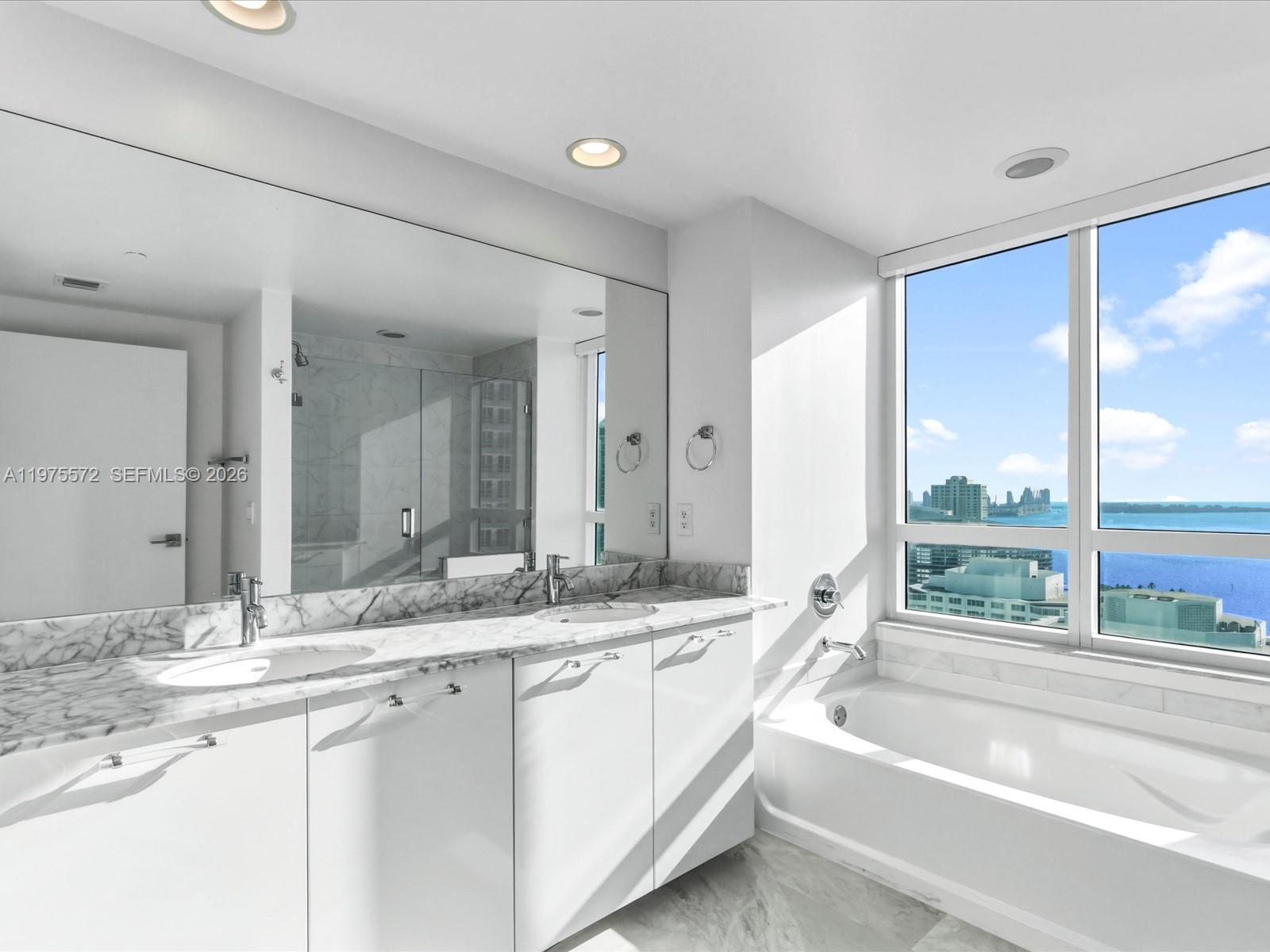 image The Plaza on Brickell West16