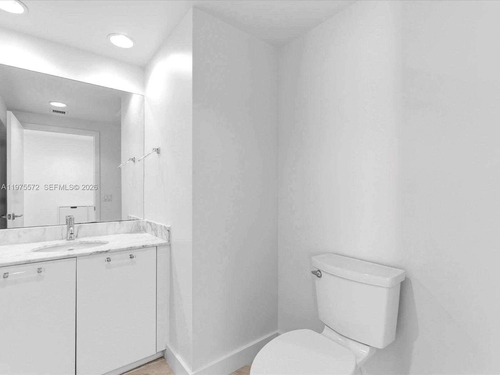 image The Plaza on Brickell West24