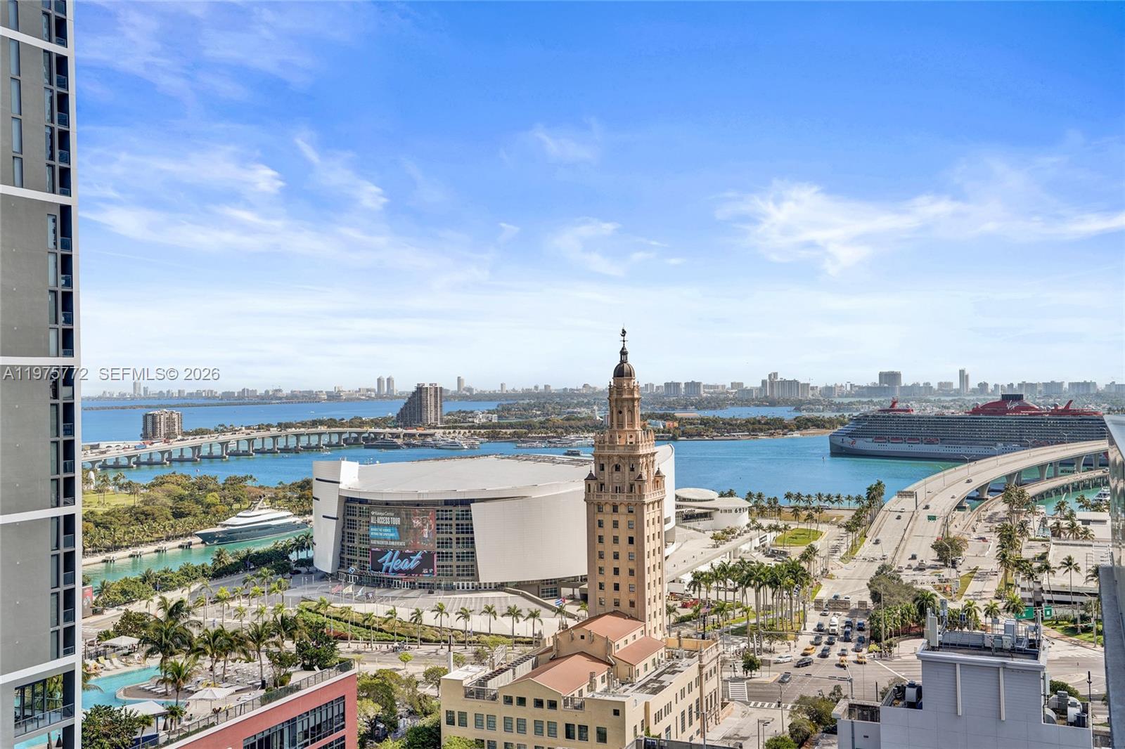 121 NE 5th St #2411 Miami, FL 33132