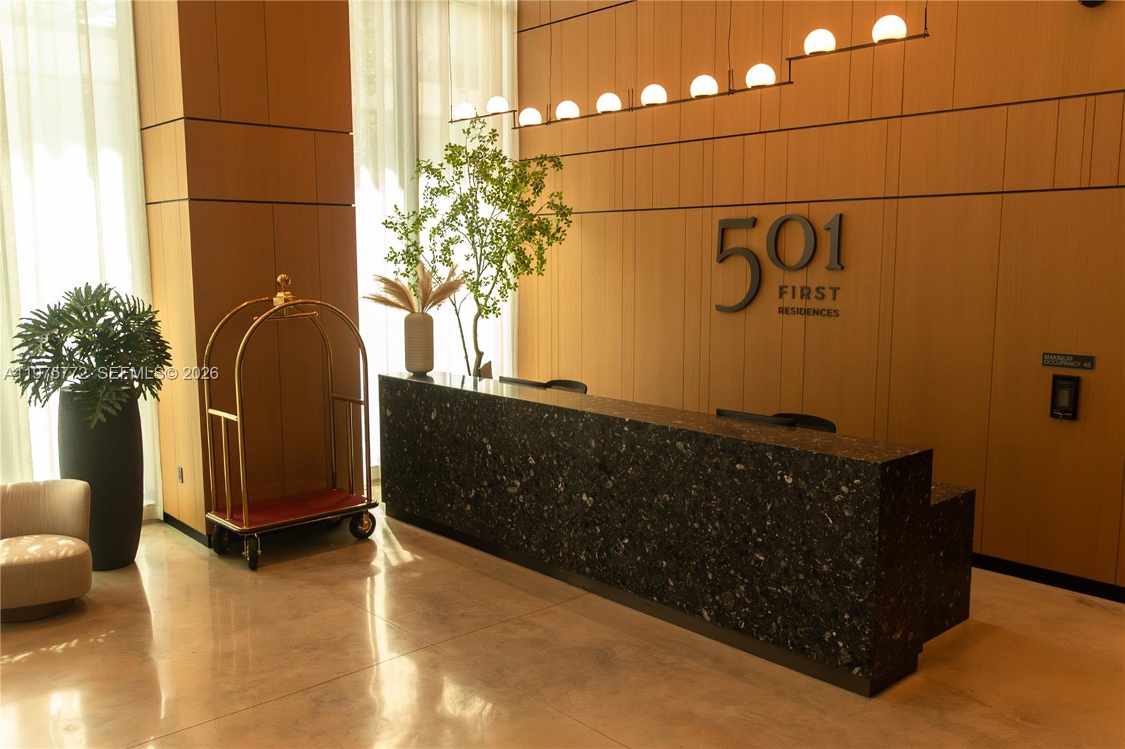 121 NE 5th St #2411 Miami, FL 33132