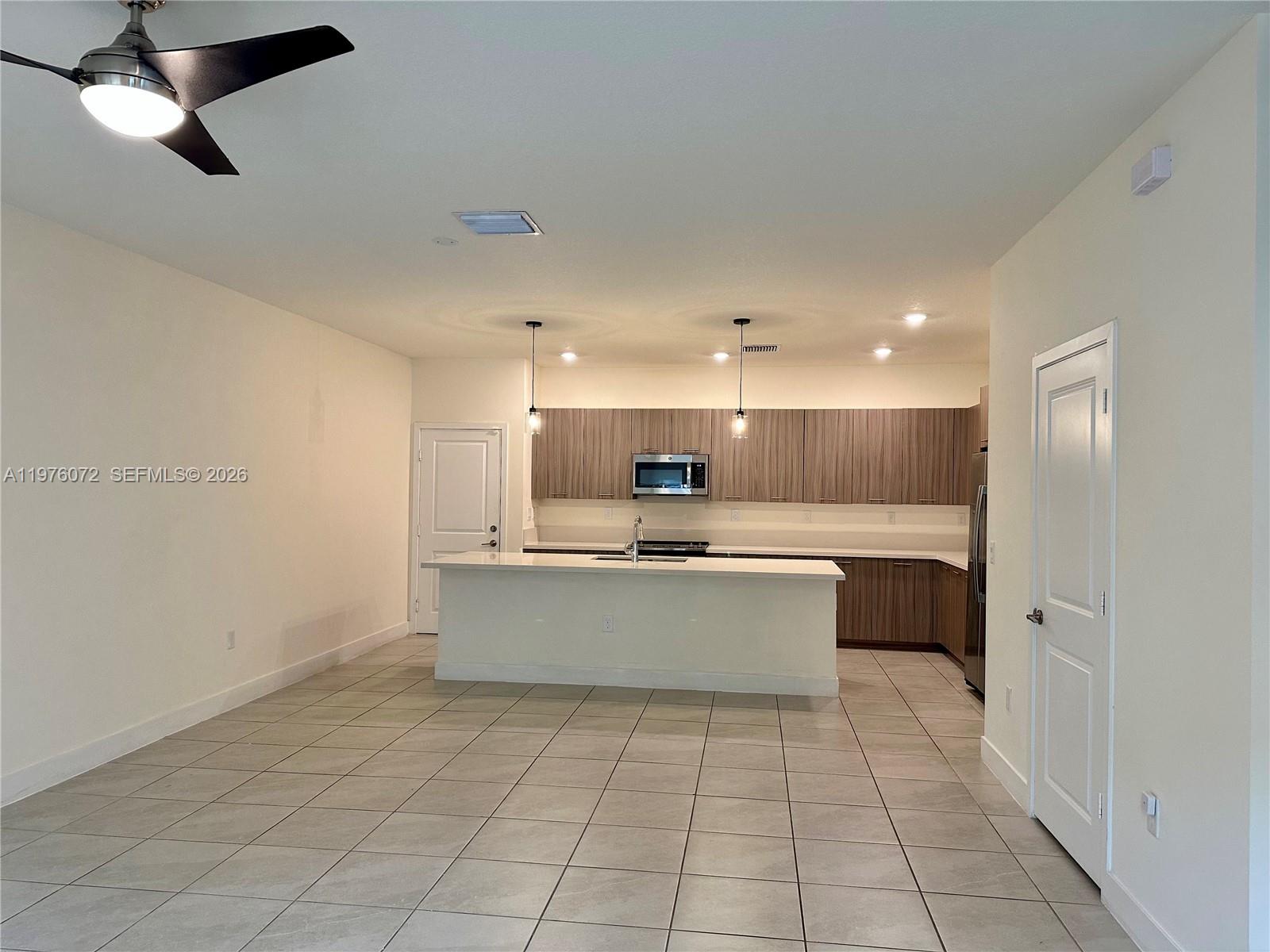 4609 NW 83rd Path Doral, FL 33166