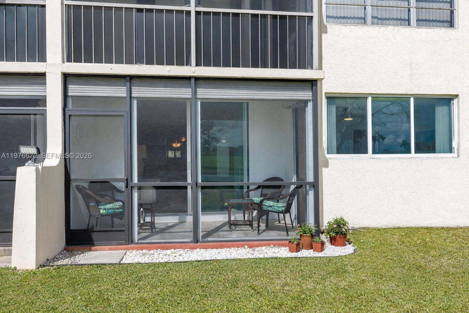 9320 S Hollybrook Lk Dr #108 Pembroke Pines, FL 33025