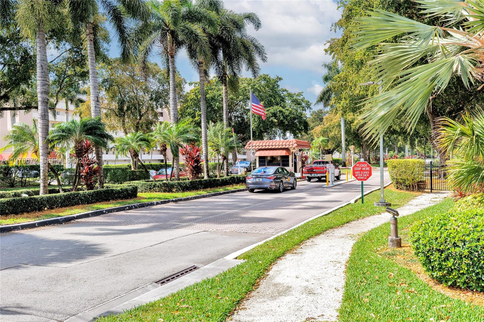 9320 S Hollybrook Lk Dr #108 Pembroke Pines, FL 33025