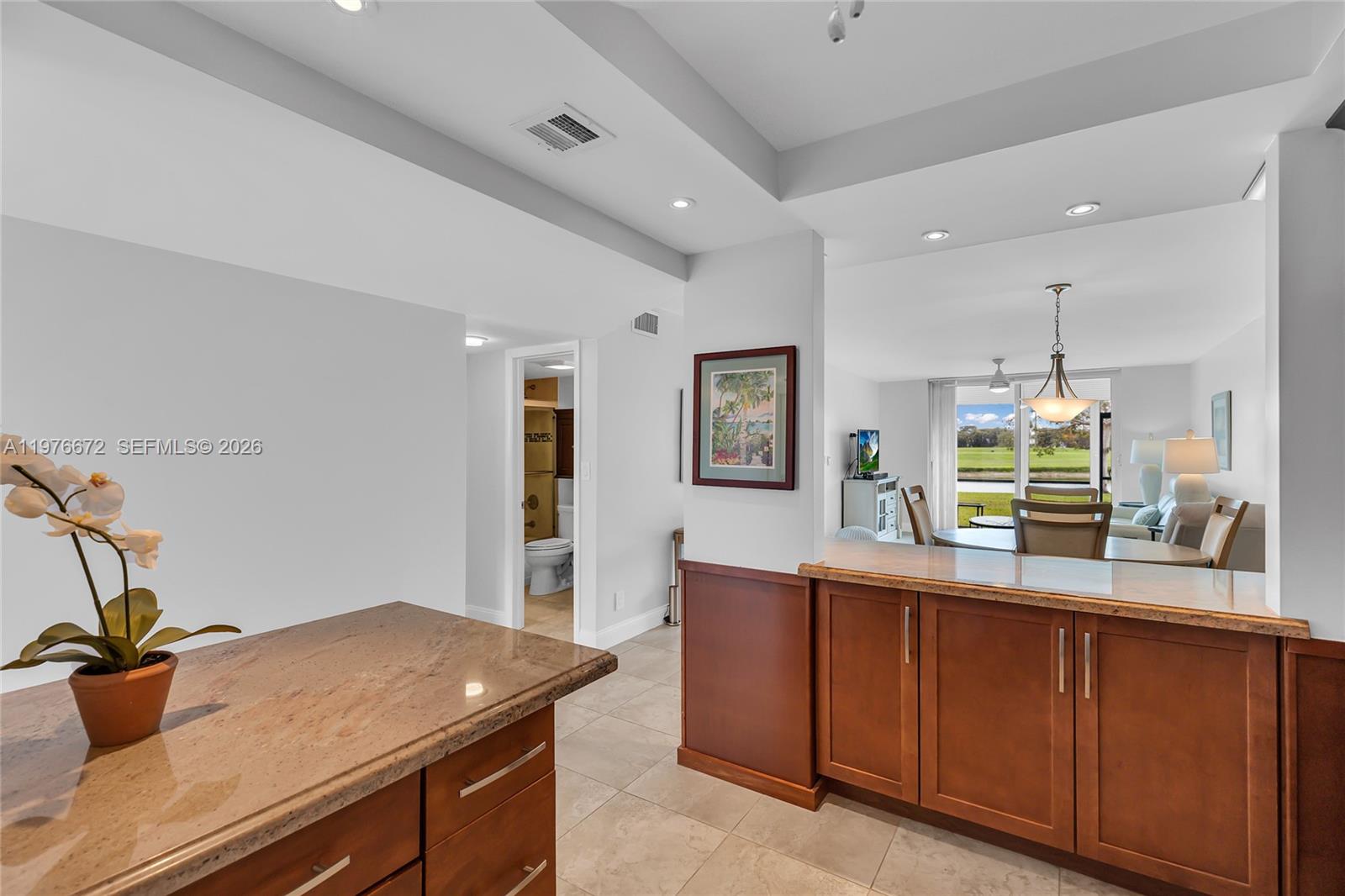 9320 S Hollybrook Lk Dr #108 Pembroke Pines, FL 33025