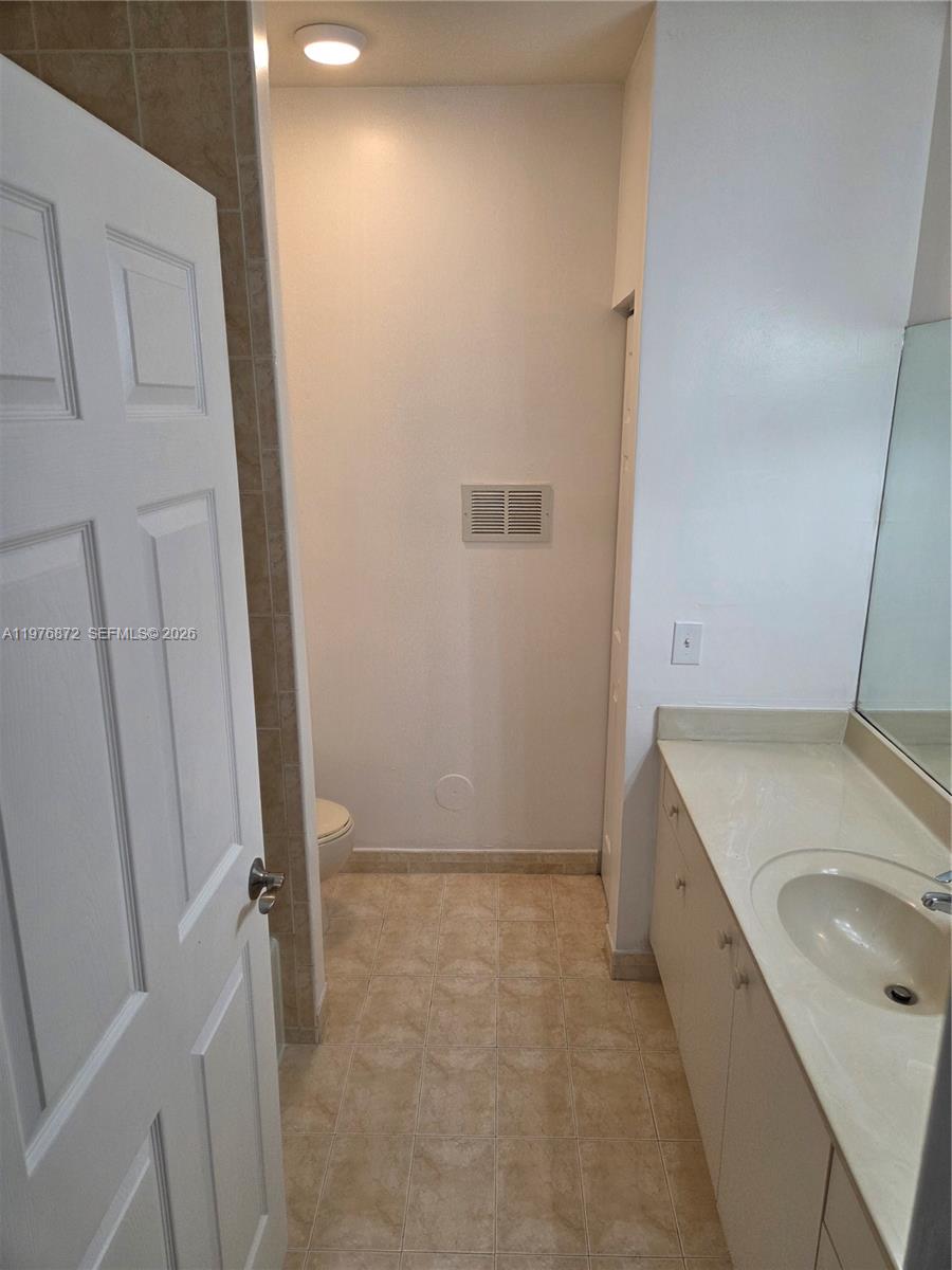 2630 NE 3rd Dr #101 Homestead, FL 33033