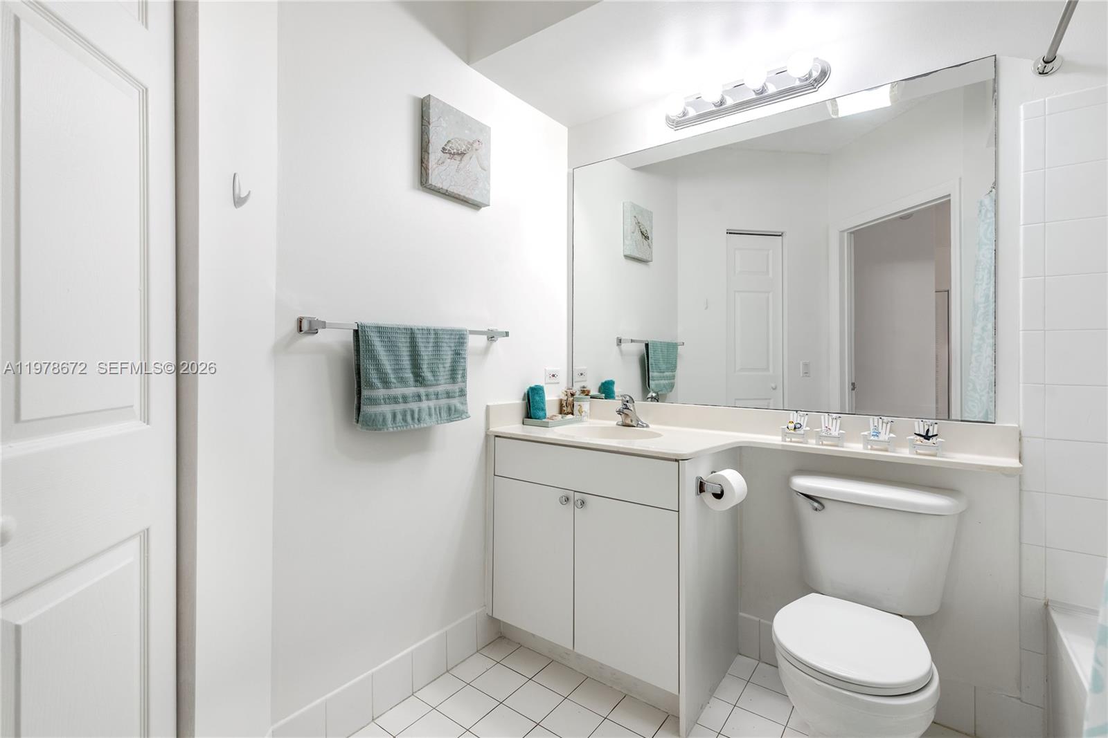 17100 N Bay Rd #1414 Sunny Isles Beach, FL 33160