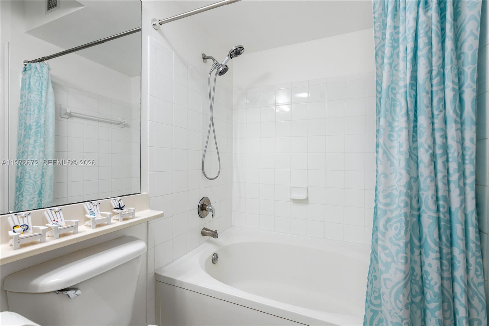 17100 N Bay Rd #1414 Sunny Isles Beach, FL 33160