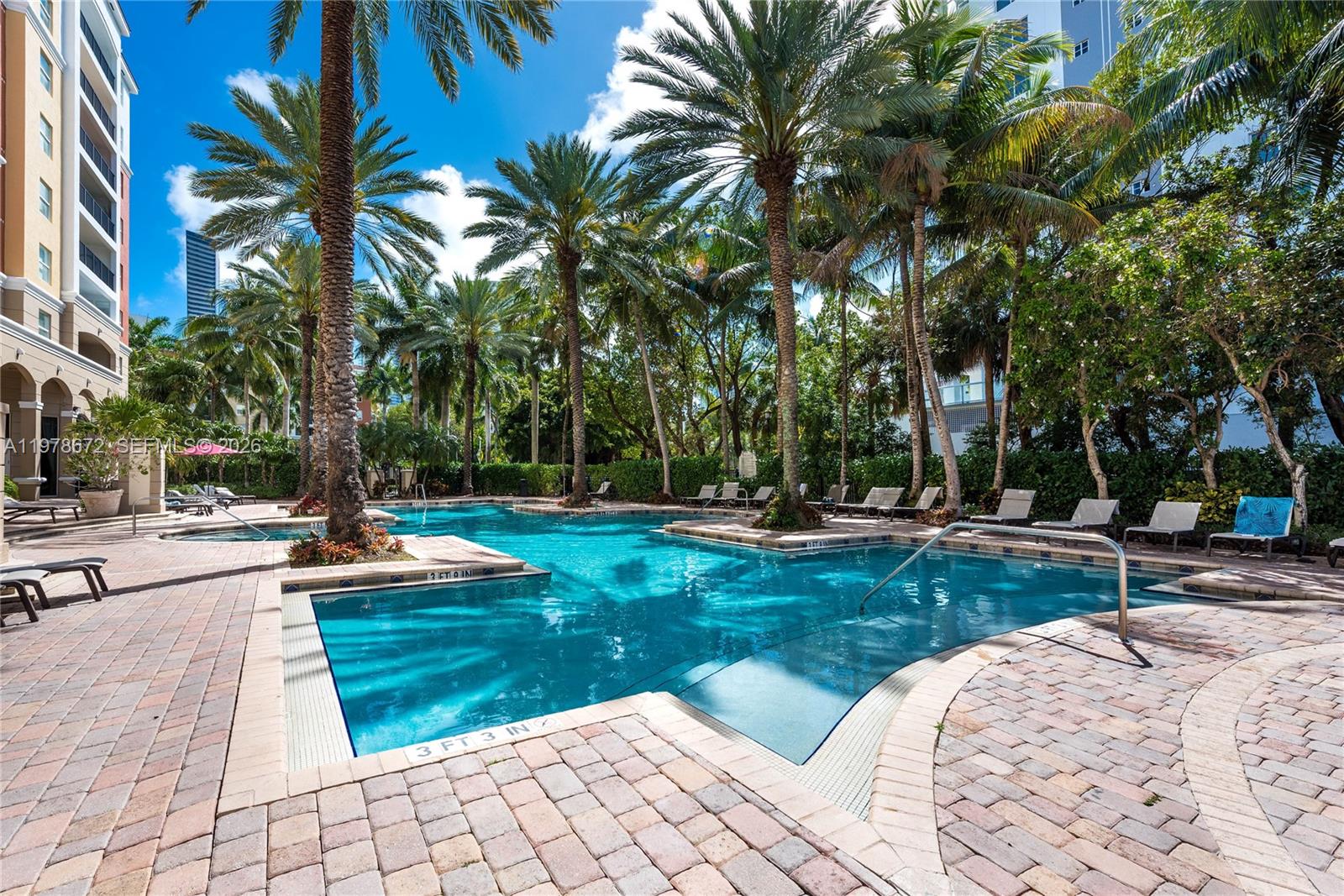 17100 N Bay Rd #1414 Sunny Isles Beach, FL 33160