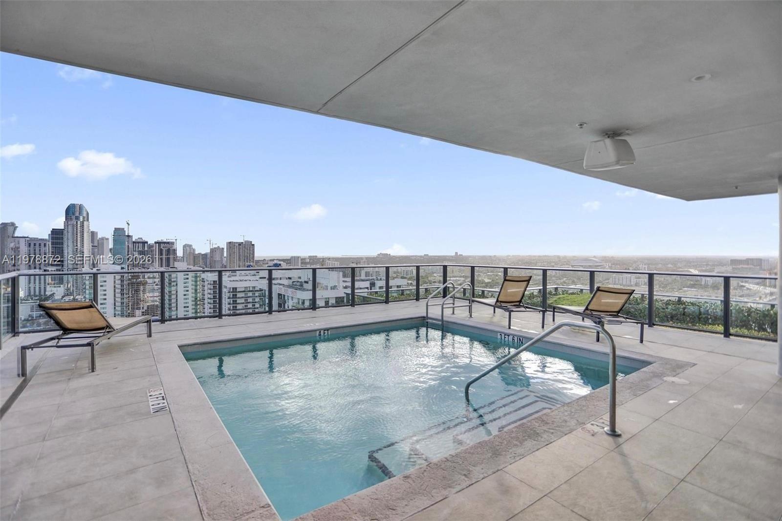 1600 NE 1st Ave #1008 Miami, FL 33132